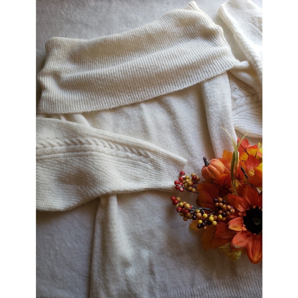 Topshop Off The Shoulder Sweater / Sweatshirt